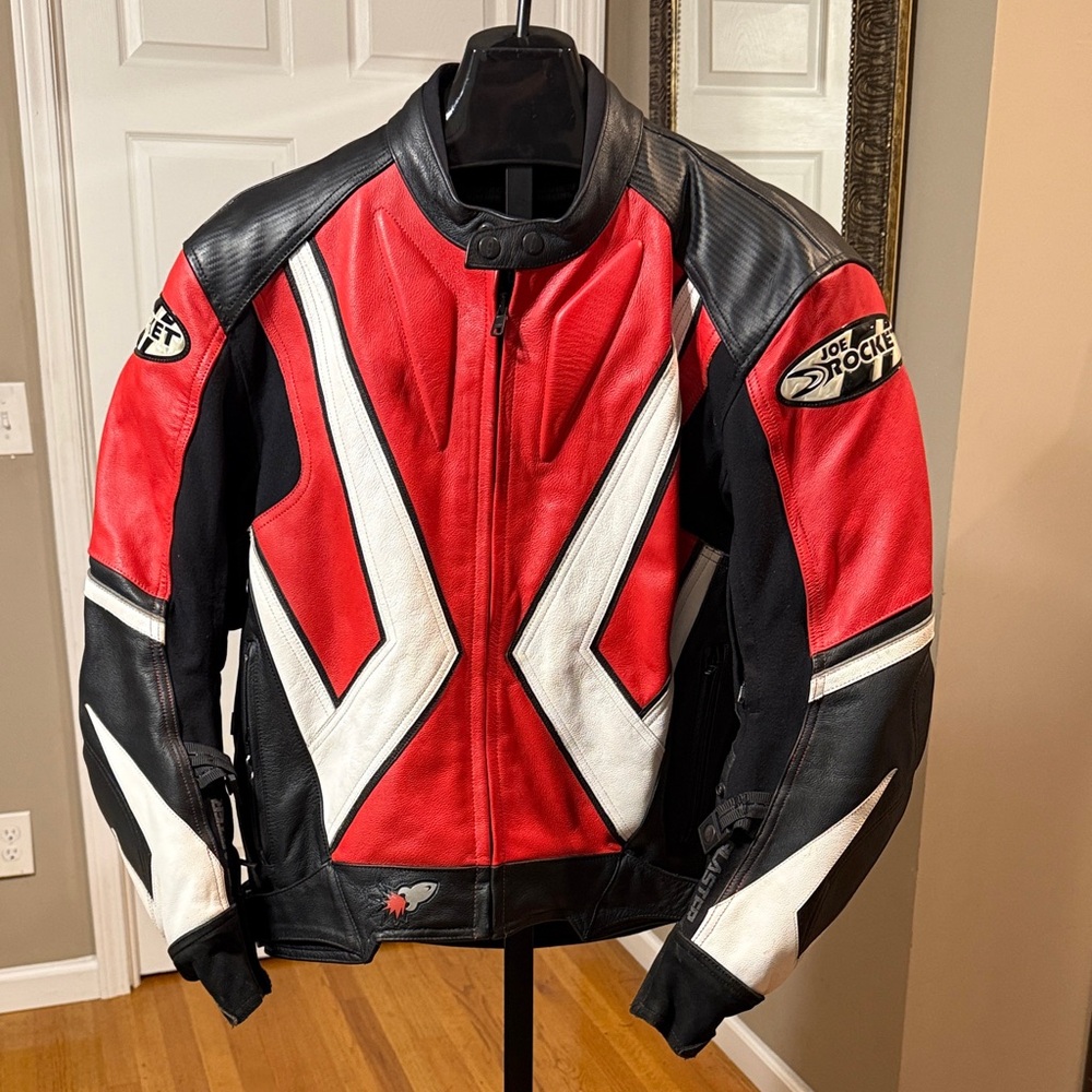 Joe Rocket Leather Motorcycle Jacket (Size 48)
